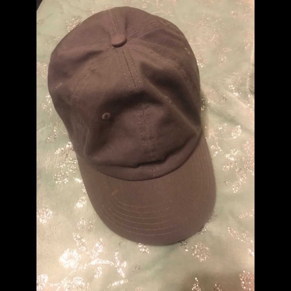 Aeropostale gray hat!!💗✨